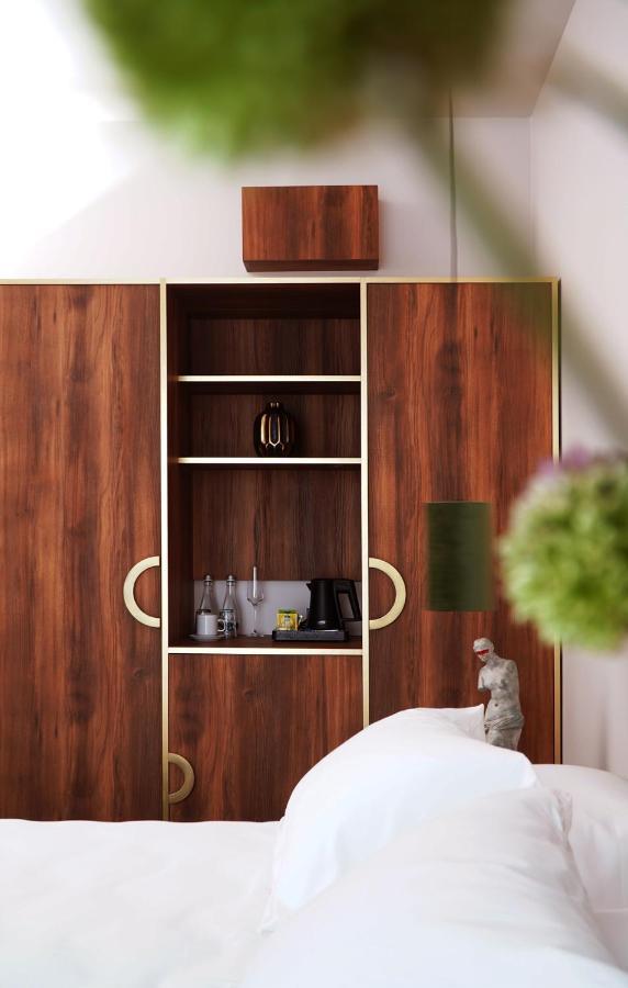 Hotel Pietryna Лодзь Экстерьер фото