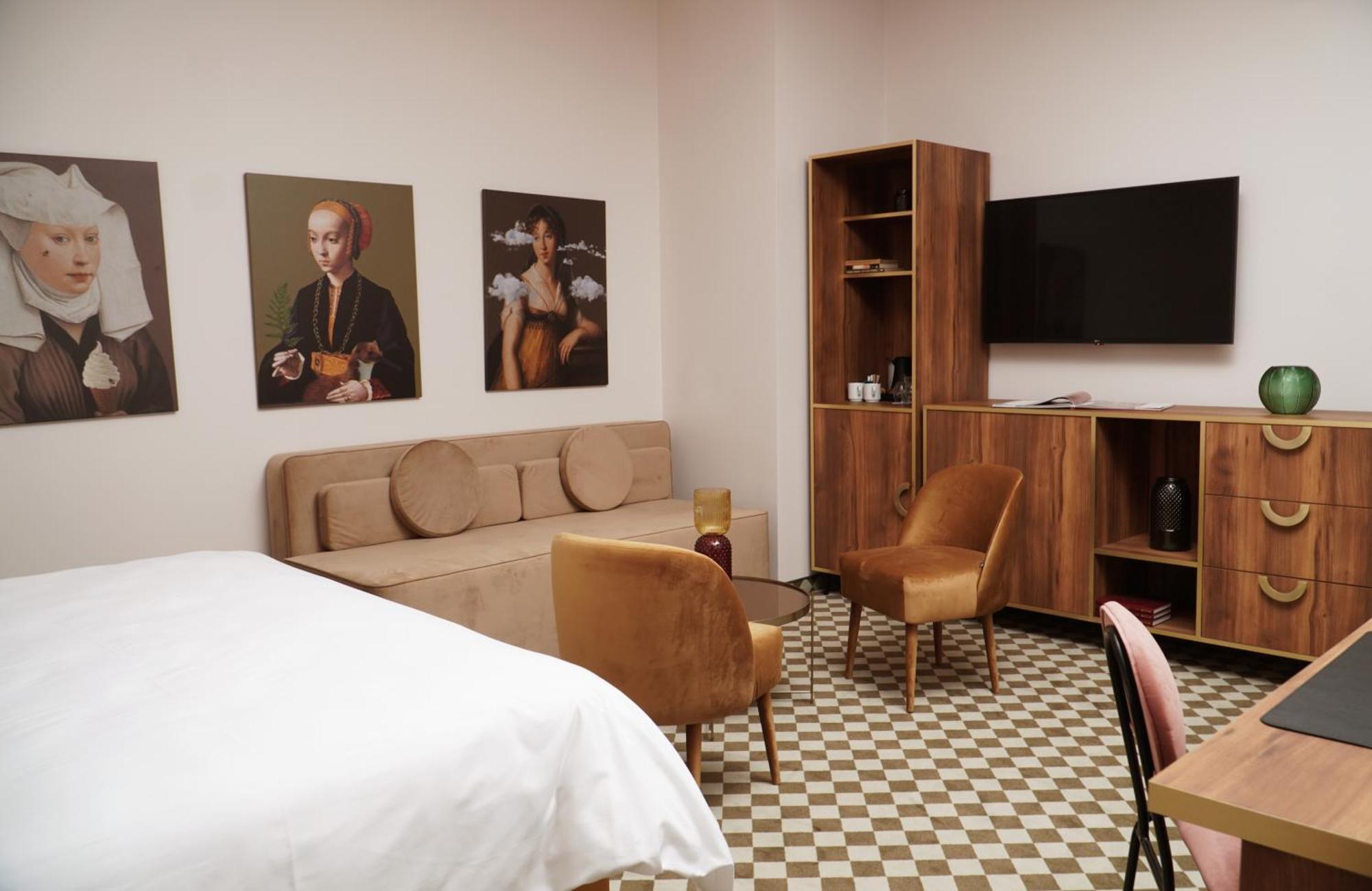 Hotel Pietryna Лодзь Экстерьер фото