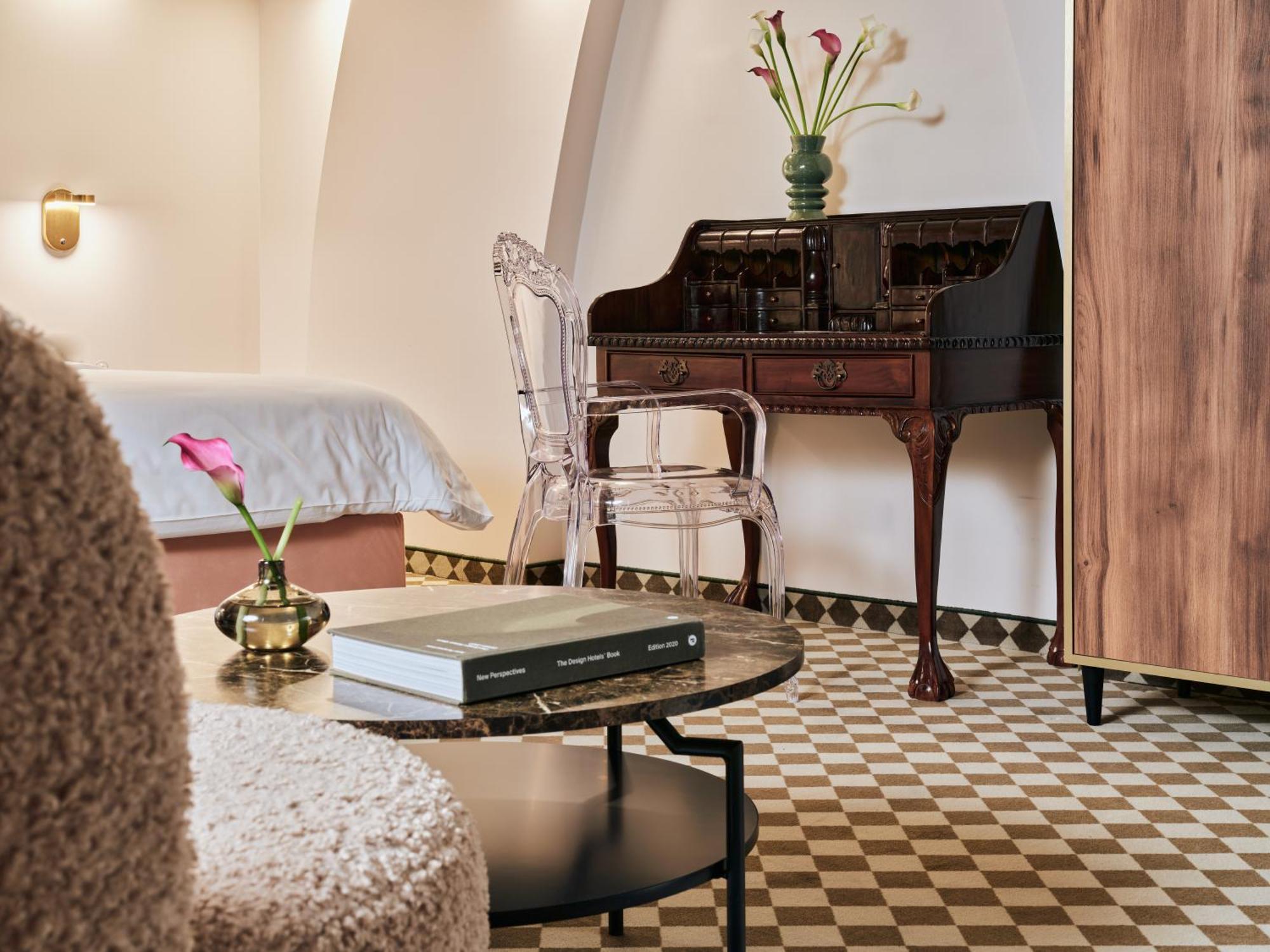 Hotel Pietryna Лодзь Экстерьер фото