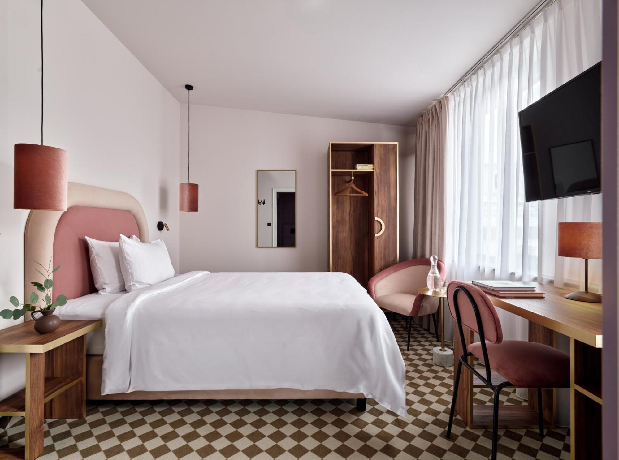 Hotel Pietryna Лодзь Экстерьер фото